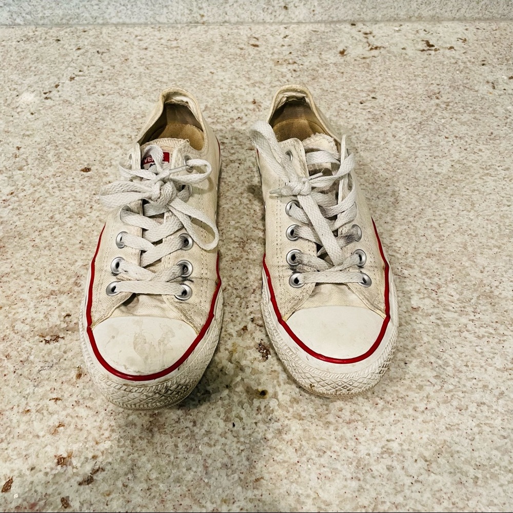 Converse - Picture 4 of 5